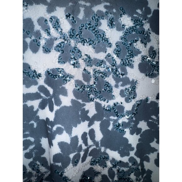 Les Copains V-Neck Floral Sequined Shirt Top Size 44 Stretch NWT Blue White Luxe - Picture 4 of 10